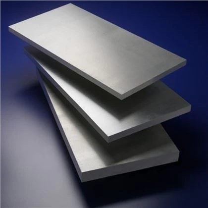 Overflatebehandlingsprosess av industrielt aluminium