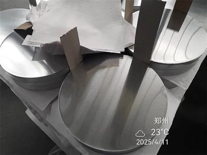 Aluminiumskive for potter